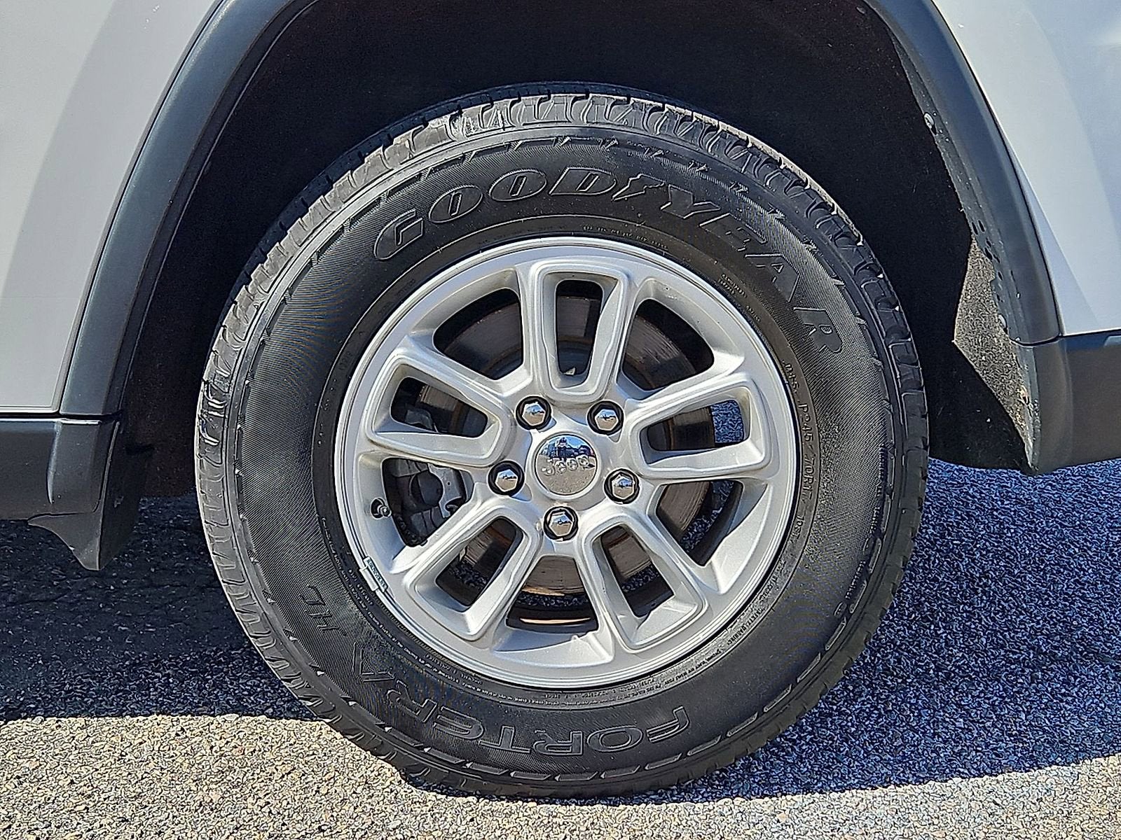 2020 Jeep Grand Cherokee Laredo E 4x4