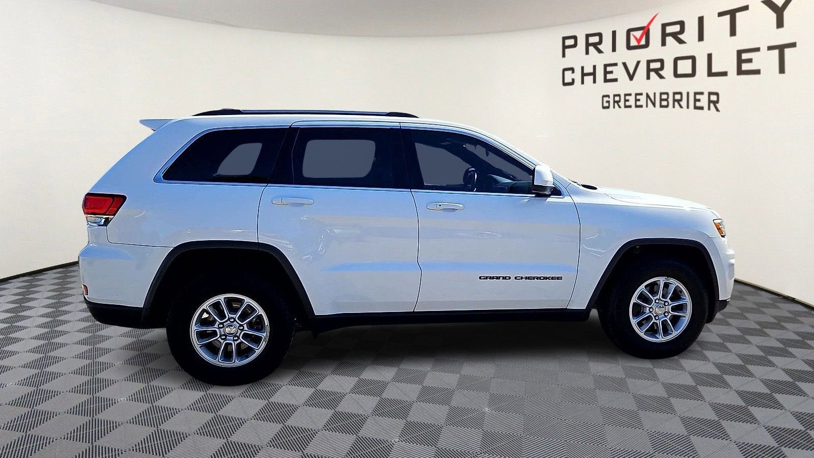 2020 Jeep Grand Cherokee Laredo E 4x4
