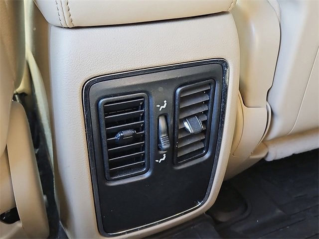 2019 Jeep Grand Cherokee Laredo E