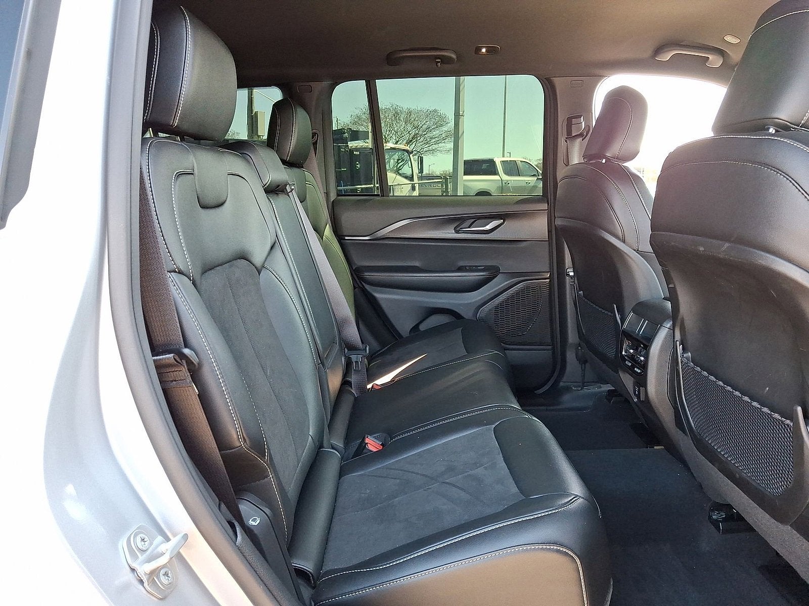 2025 Jeep Grand Cherokee Altitude 4x4