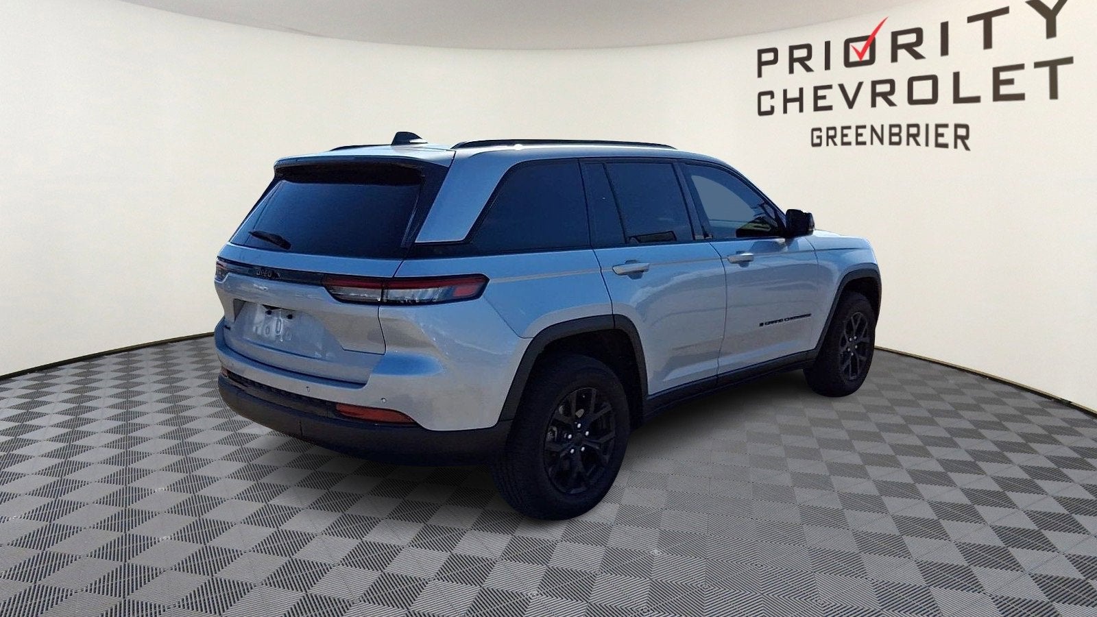 2025 Jeep Grand Cherokee Altitude 4x4