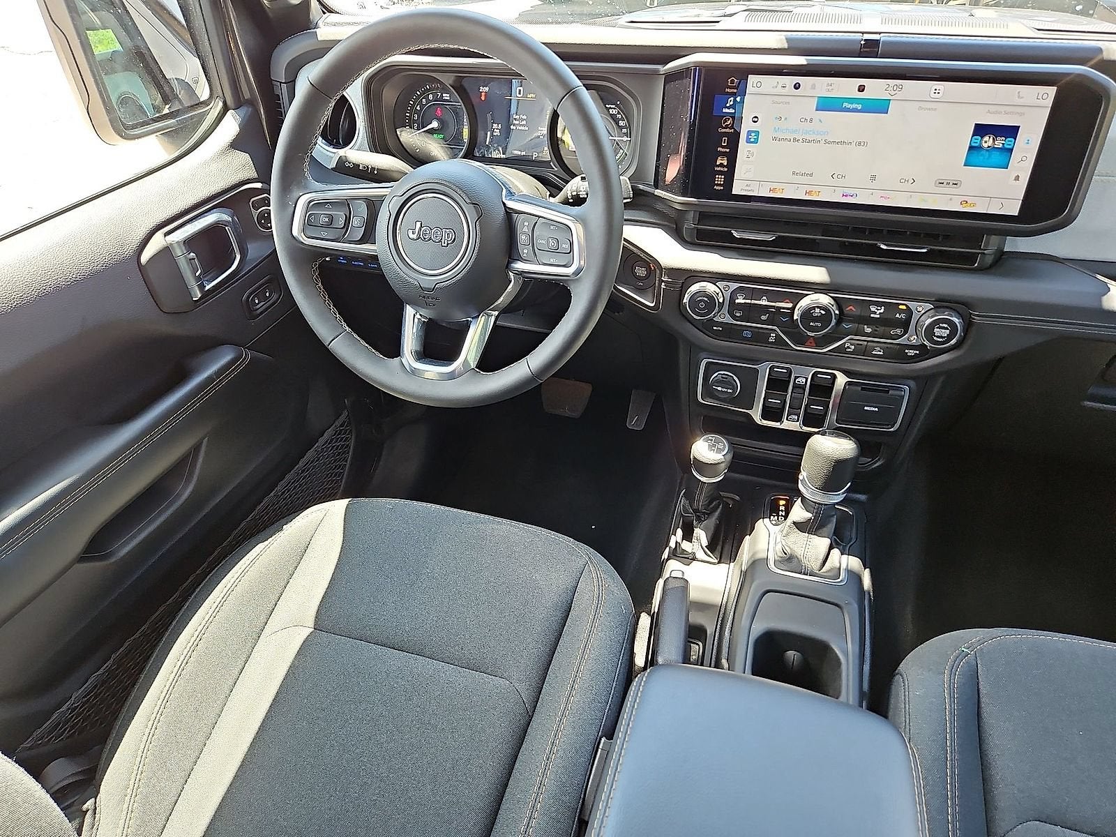 2025 Jeep Wrangler 4xe Sahara 4xe
