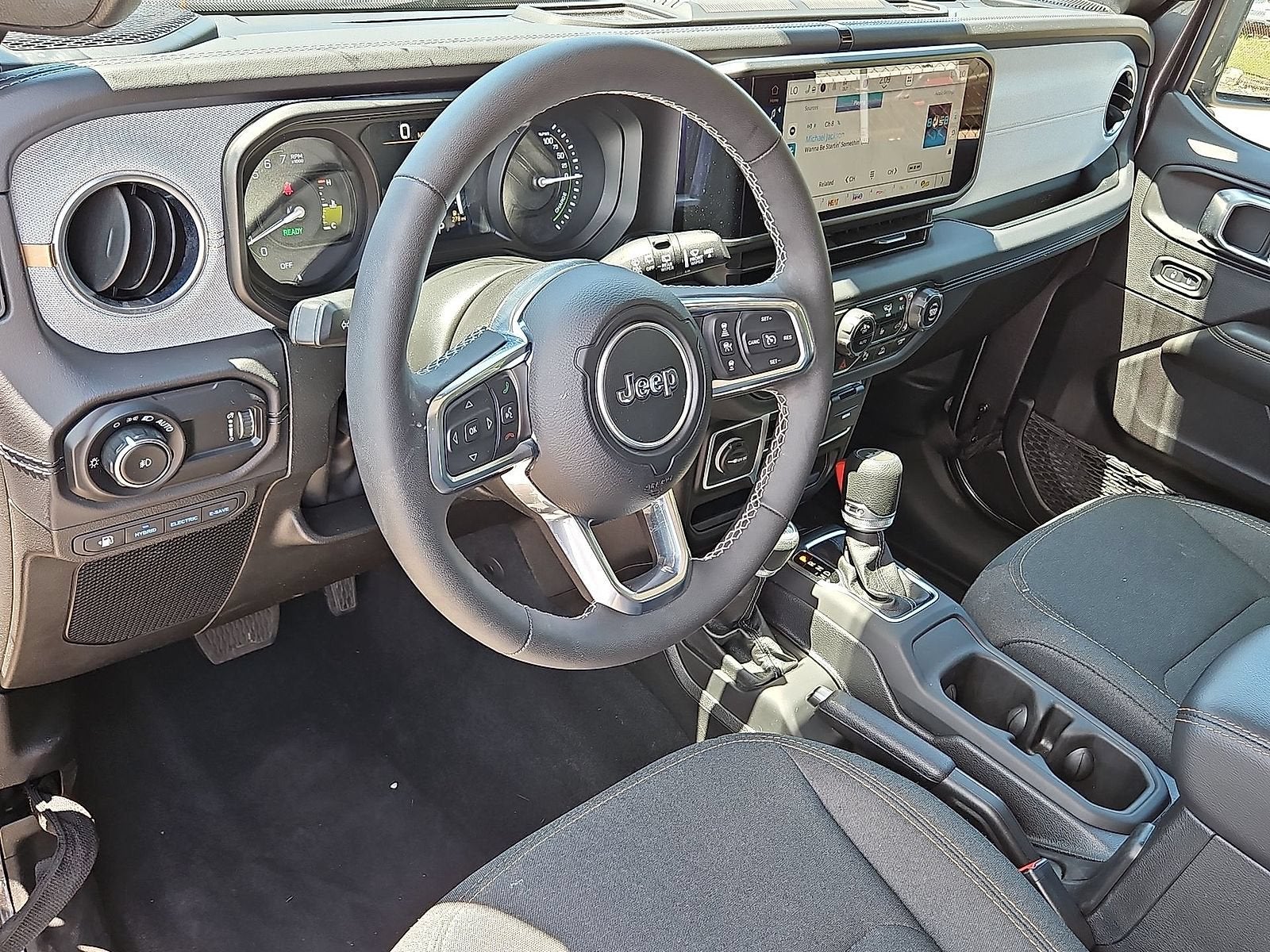 2025 Jeep Wrangler 4xe Sahara 4xe