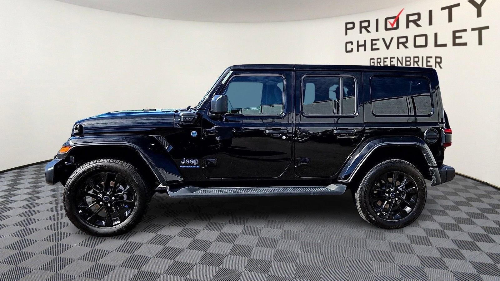 2025 Jeep Wrangler 4xe Sahara