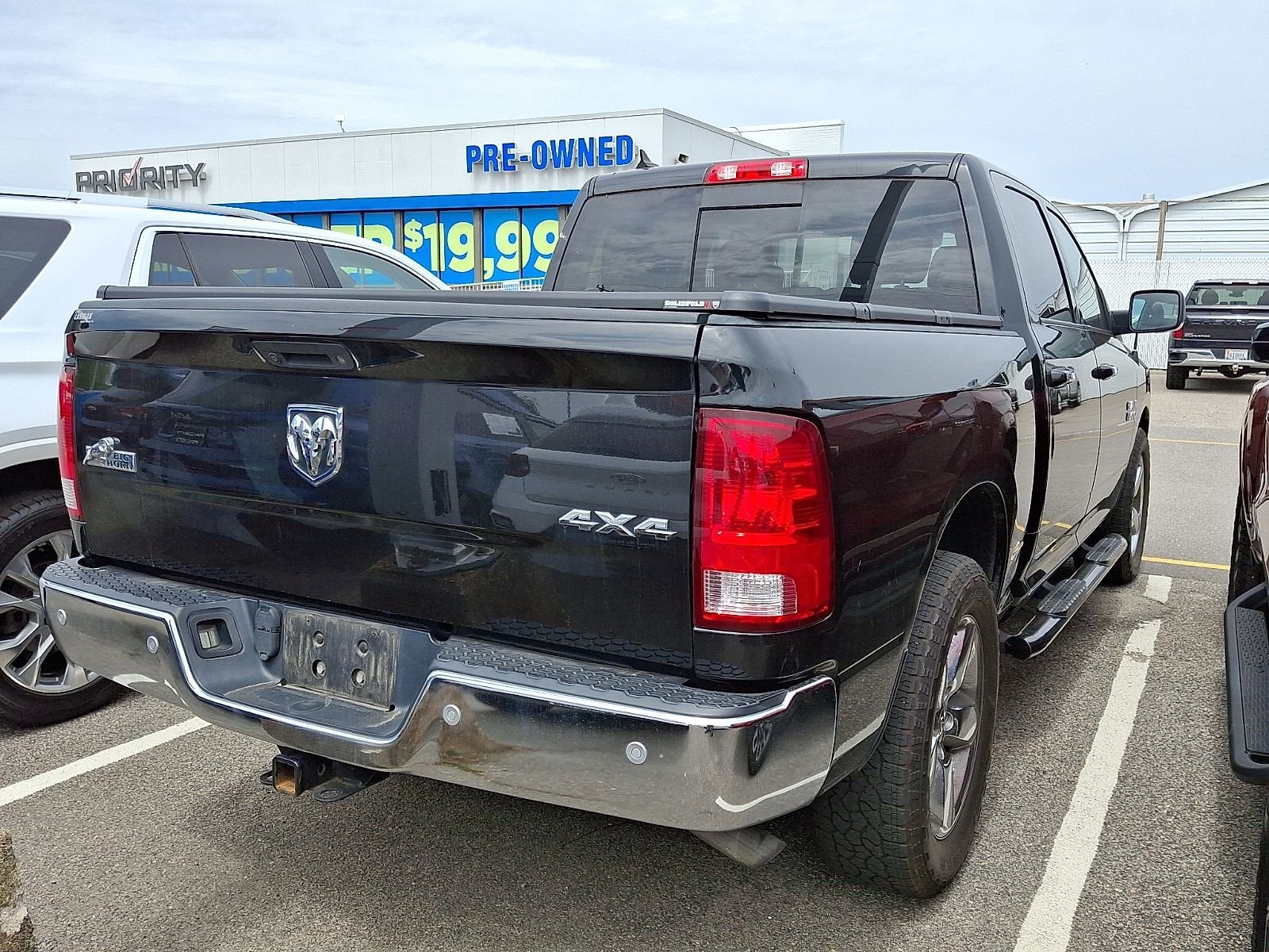 2018 RAM 1500 Big Horn Crew Cab 4x4 5'7" Box