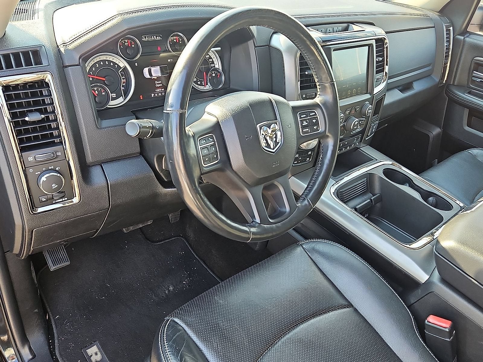 2017 RAM 1500 Sport Crew Cab 4x4 5'7" Box