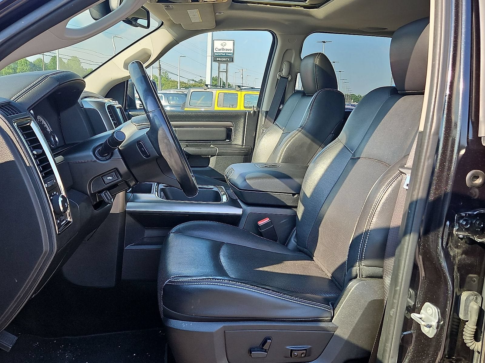 2017 RAM 1500 Sport Crew Cab 4x4 5'7" Box