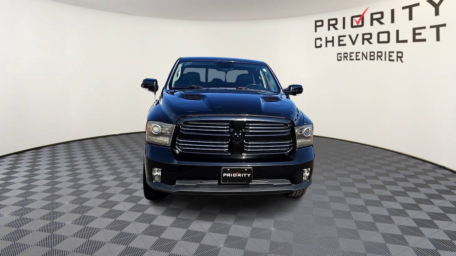 2017 RAM 1500 Sport Crew Cab 4x4 5'7" Box