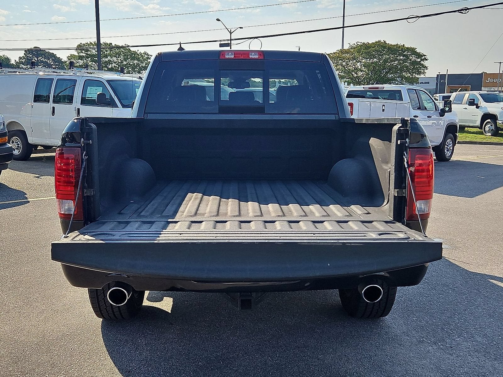 2017 RAM 1500 Sport Crew Cab 4x4 5'7" Box