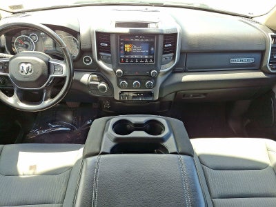 2020 RAM 1500 Big Horn Quad Cab 4x2 6'4" Box