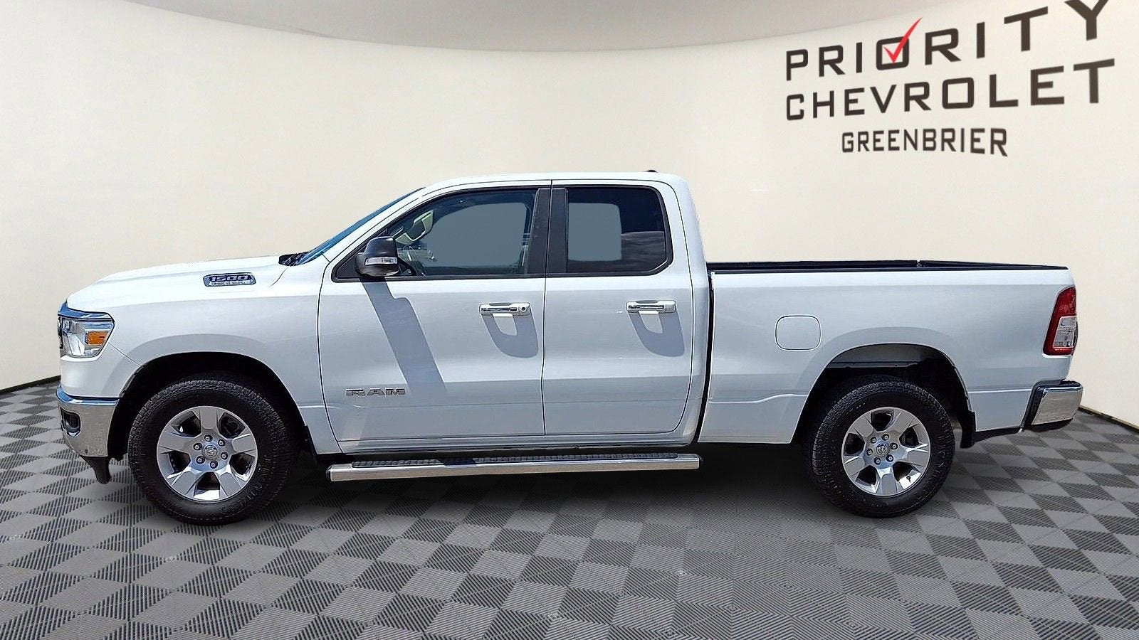 2020 RAM 1500 Big Horn Quad Cab 4x2 6'4" Box