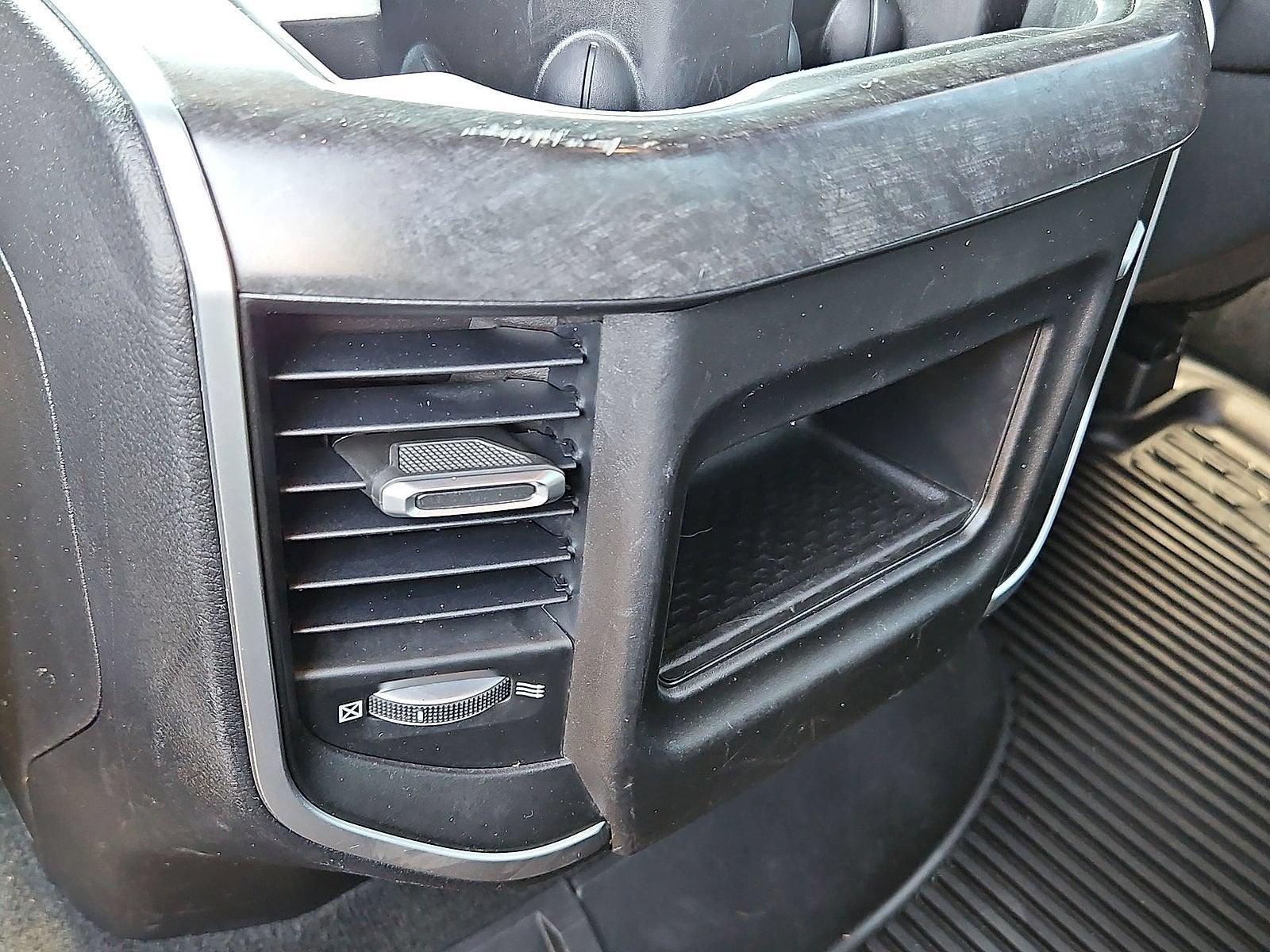 2021 RAM 1500 Big Horn Quad Cab 4x4 6'4" Box