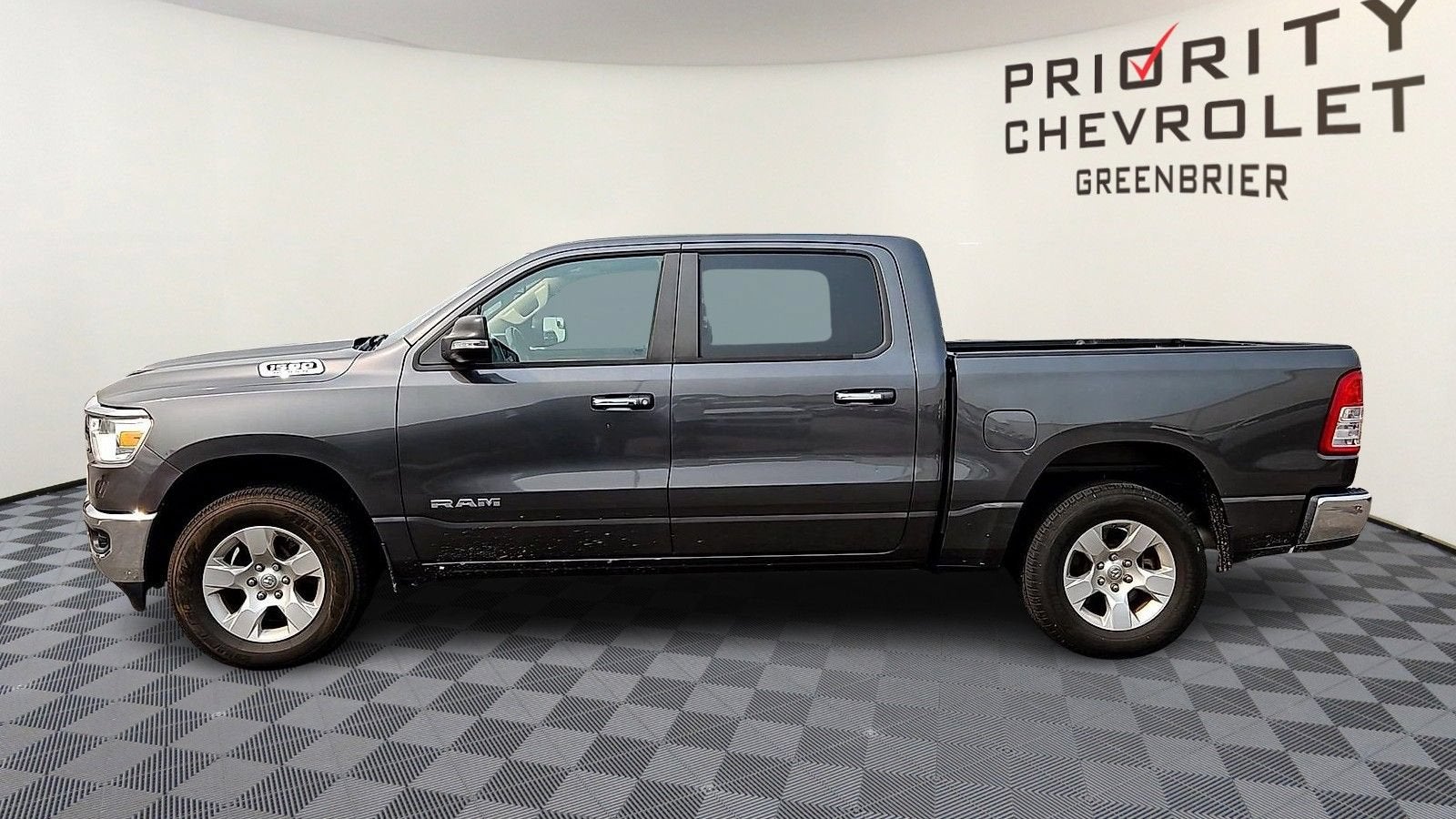 2019 RAM 1500 Big Horn/Lone Star Crew Cab 4x4 5'7" Box