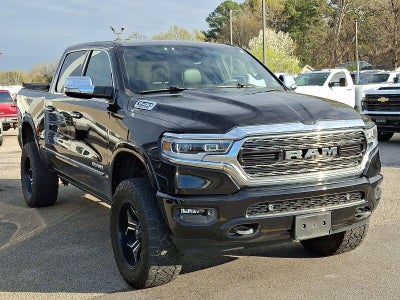 2019 RAM 1500 Limited Crew Cab 4x4 5'7" Box