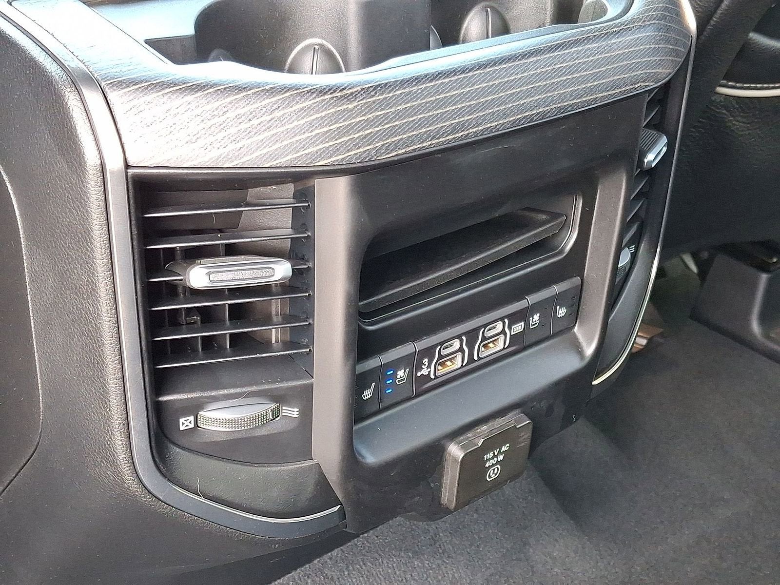 2019 RAM 1500 Limited Crew Cab 4x4 5'7" Box