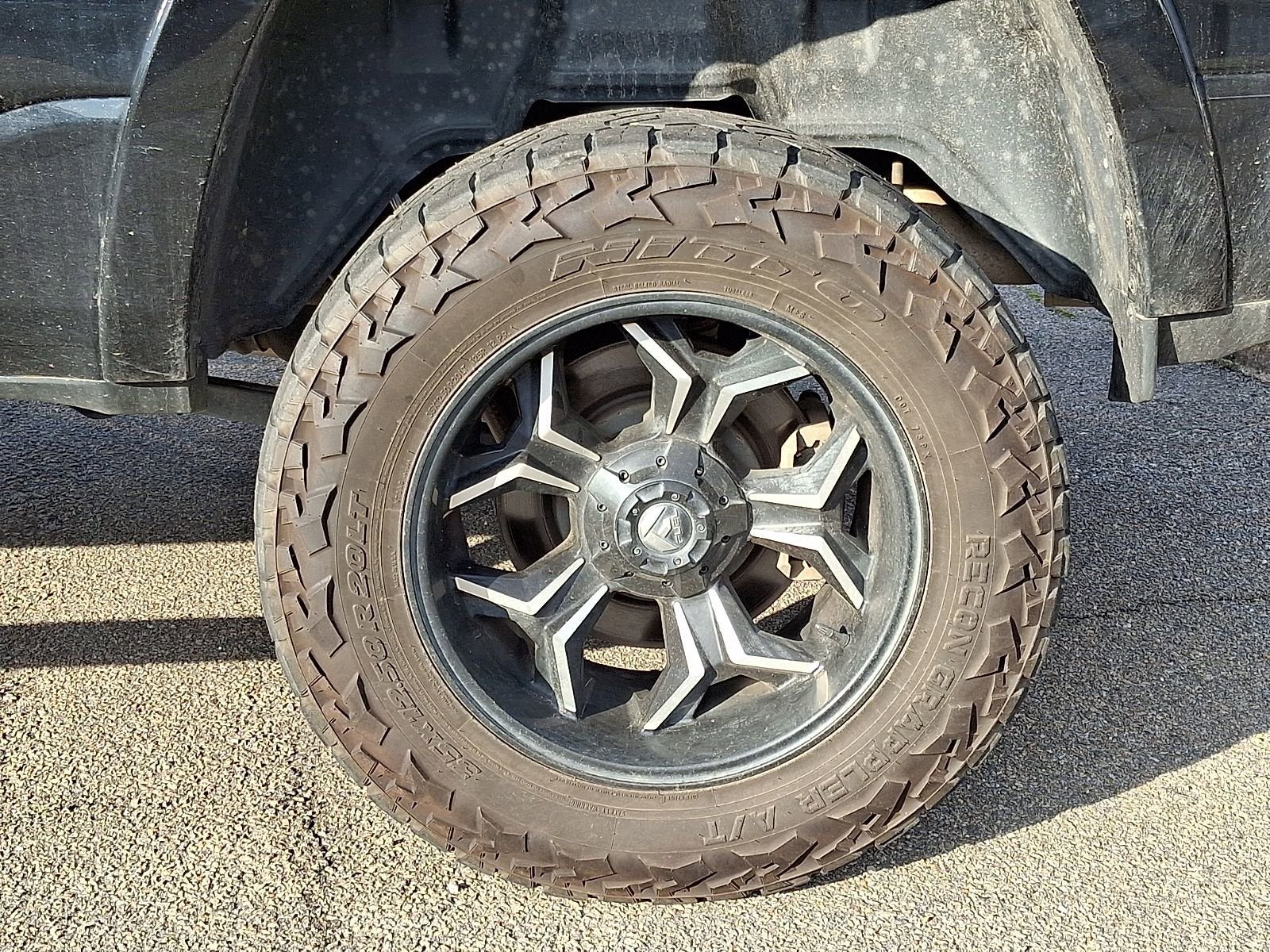 2019 RAM 1500 Limited Crew Cab 4x4 5'7" Box