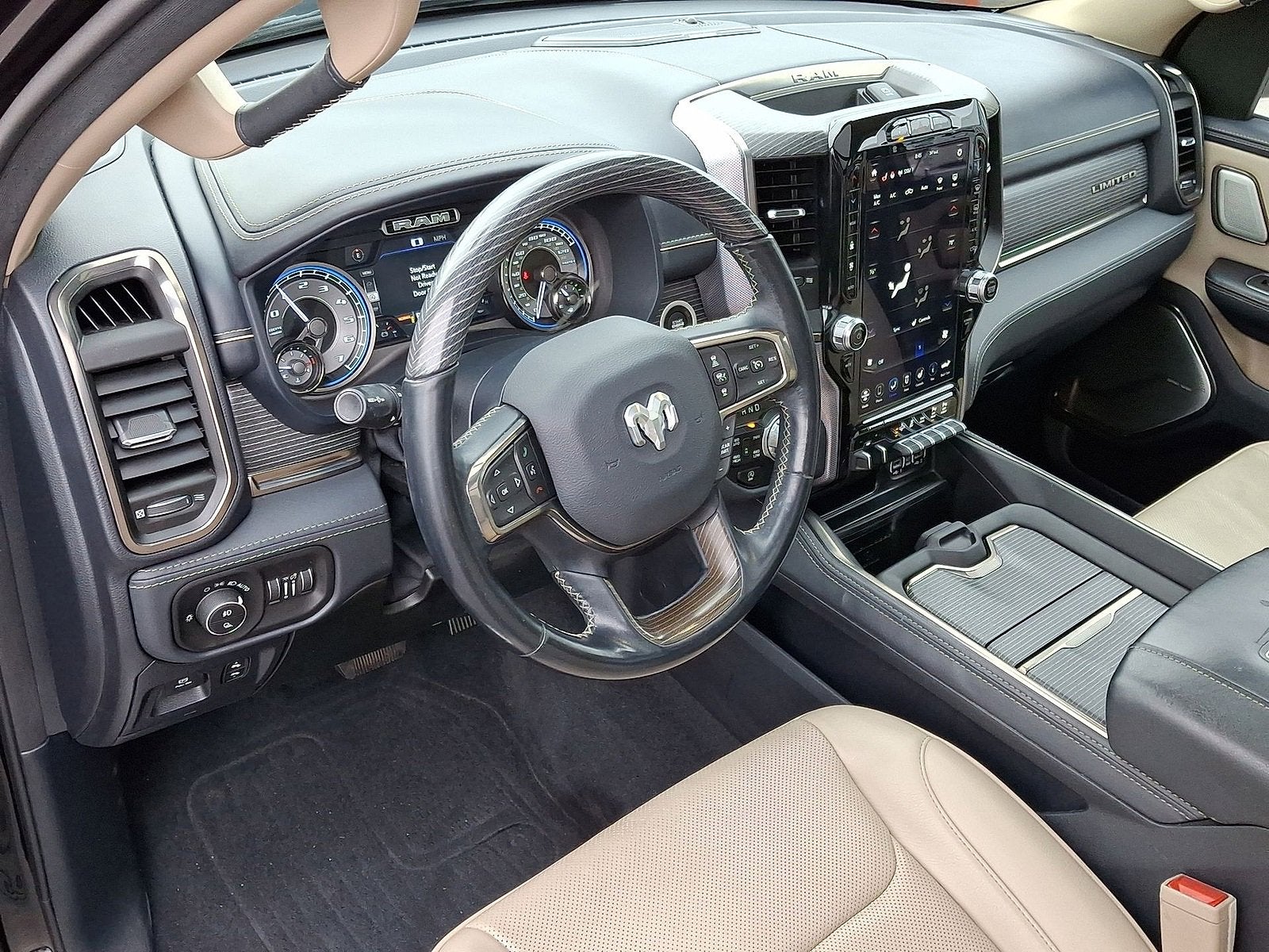 2021 RAM 1500 Limited Crew Cab 4x4 5'7" Box