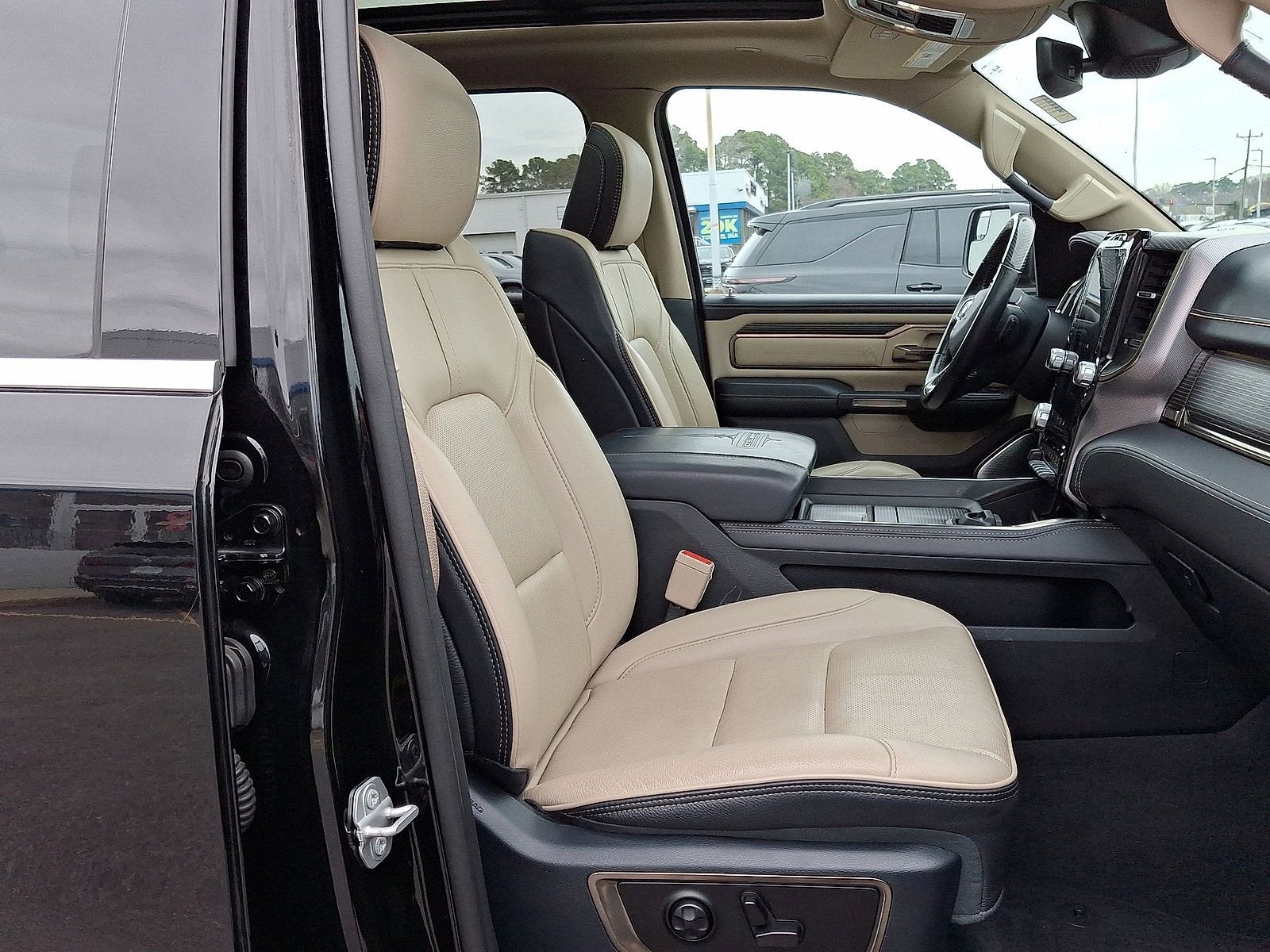 2021 RAM 1500 Limited Crew Cab 4x4 5'7" Box