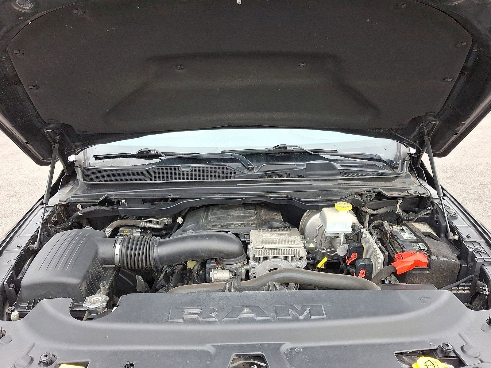 2021 RAM 1500 Limited Crew Cab 4x4 5'7" Box