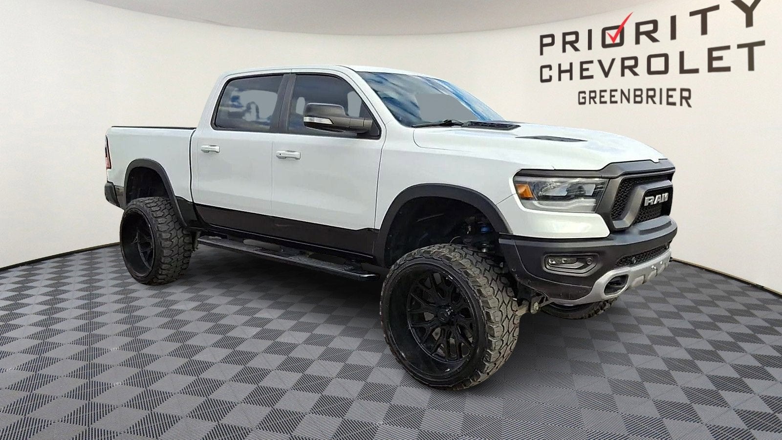 2020 RAM 1500 Rebel Crew Cab 4x4 5'7" Box