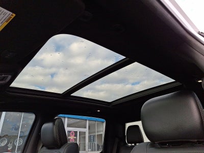 2020 RAM 1500 Rebel Crew Cab 4x4 5'7" Box