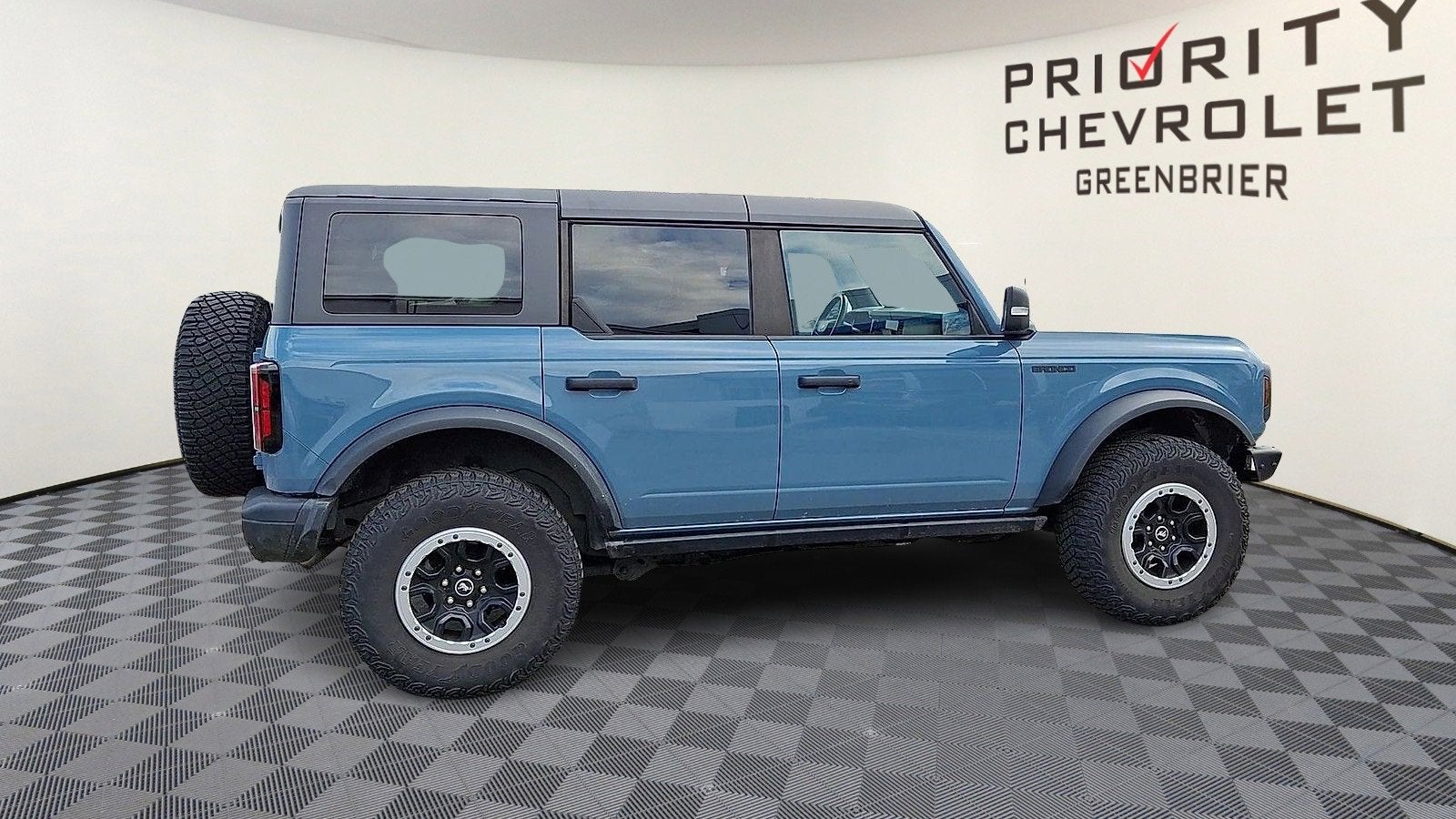 2023 Ford Bronco Base