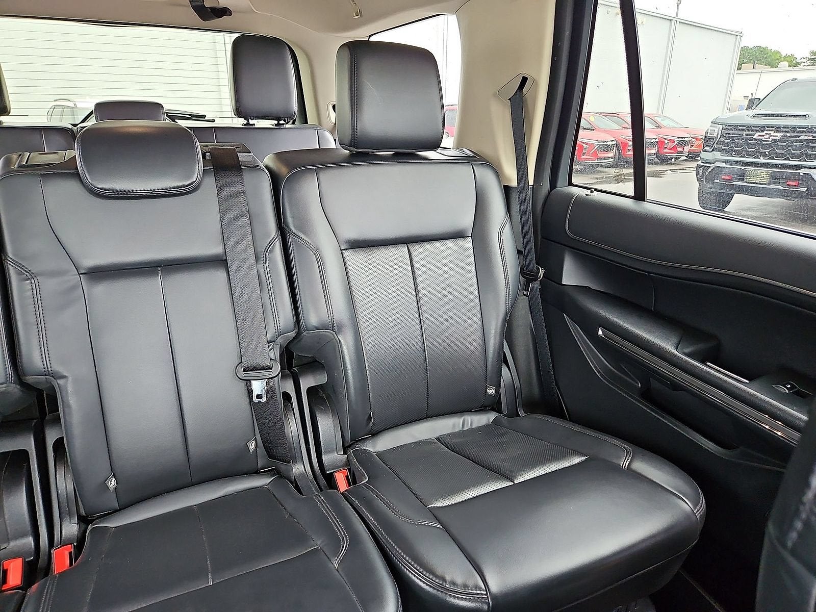 2022 Ford Expedition XLT