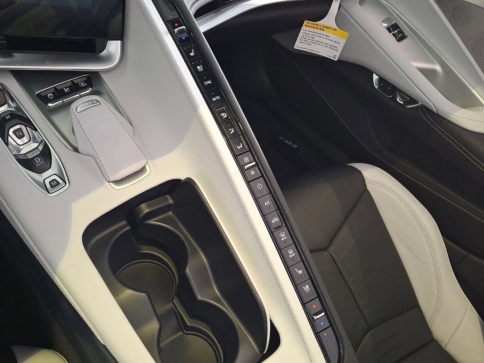 2024 Chevrolet Corvette E-Ray 2LZ