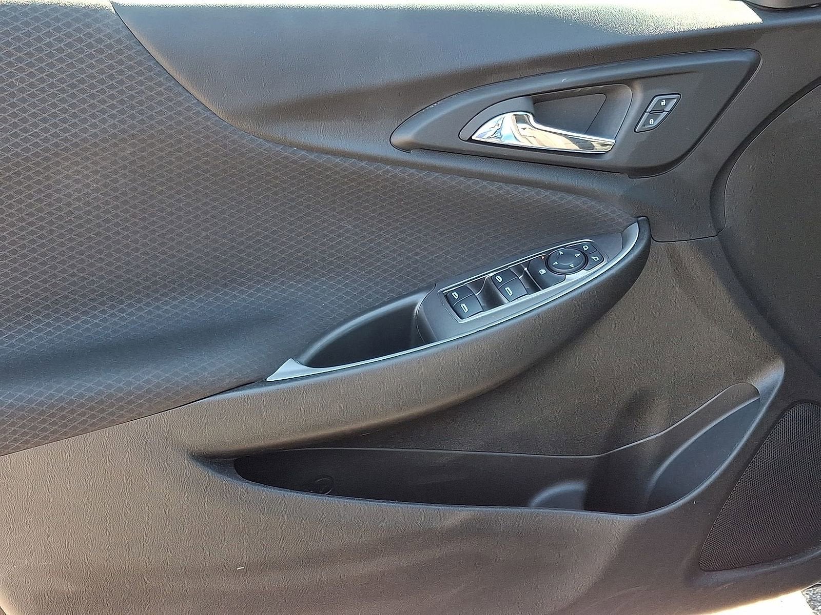 2025 Chevrolet Malibu LS