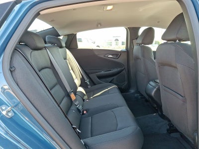 2025 Chevrolet Malibu LS