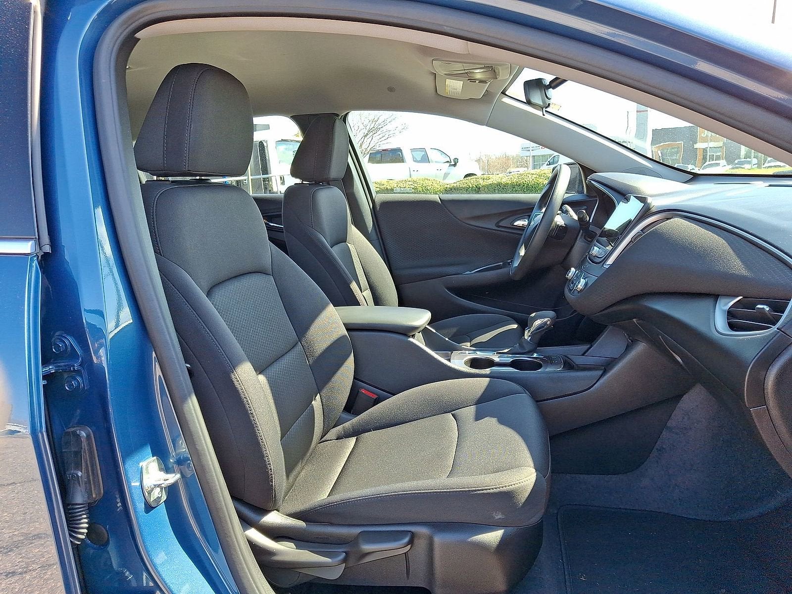 2025 Chevrolet Malibu LS