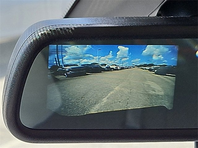 2025 Chevrolet Express Passenger 3500 1LT