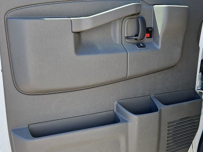 2024 Chevrolet Express Cutaway 3500 1WT