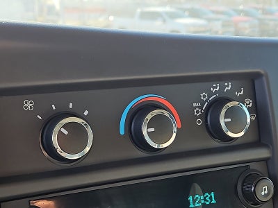 2024 Chevrolet Express Cutaway 3500 1WT