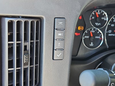 2024 Chevrolet Express Cutaway 3500 1WT