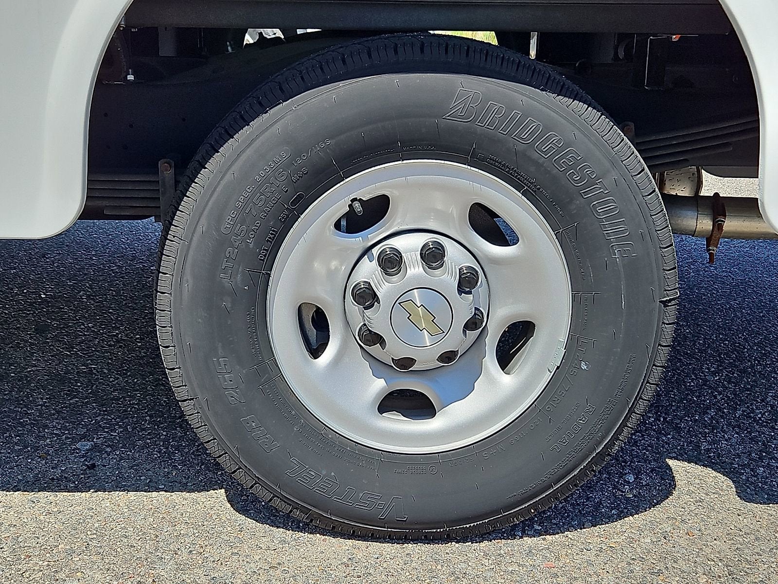 2024 Chevrolet Express Cutaway 3500 1WT