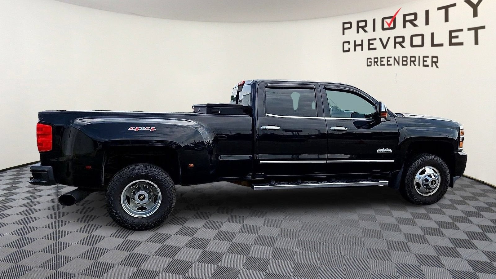 2016 Chevrolet Silverado 3500 HD High Country