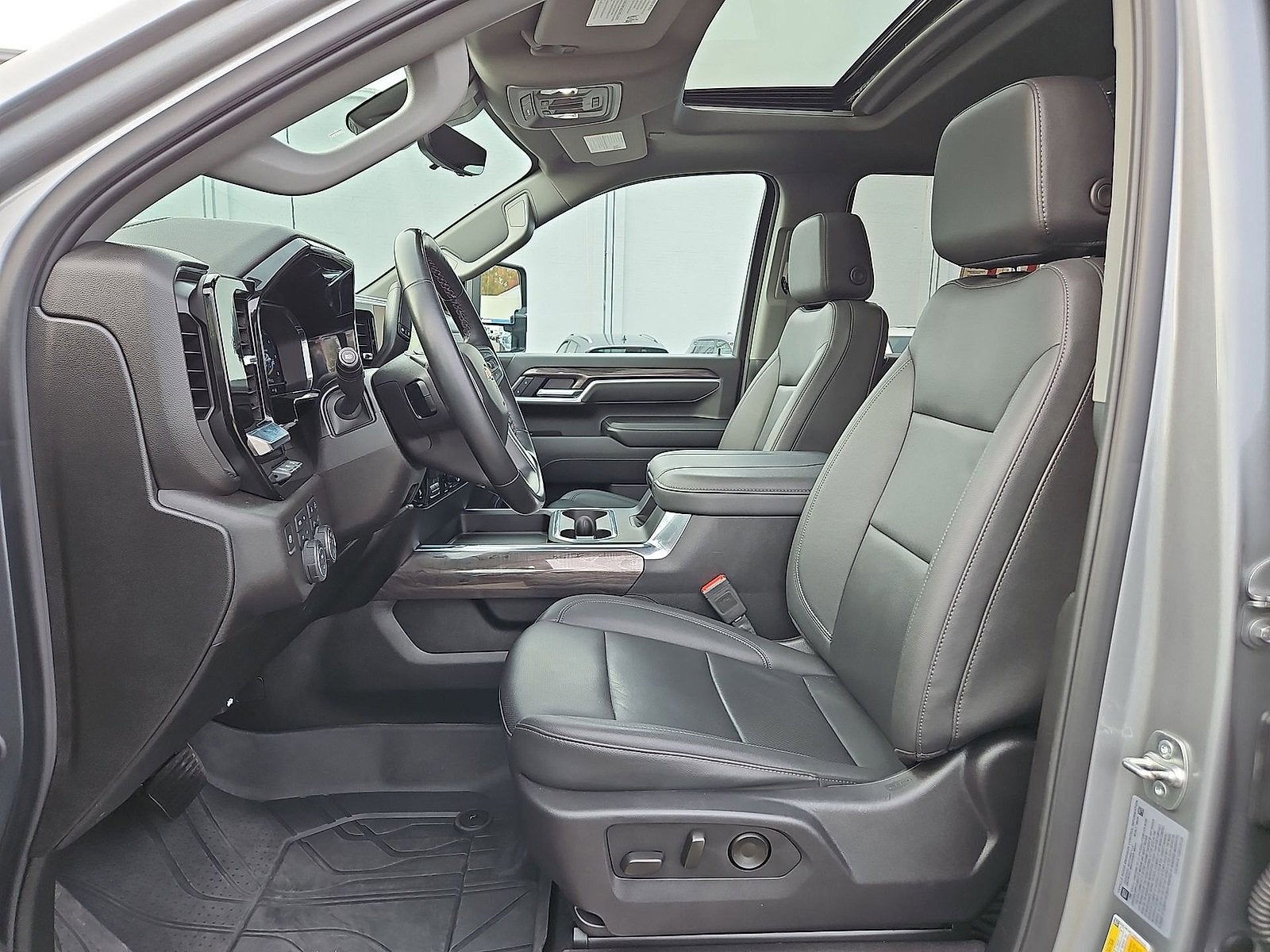 2025 Chevrolet Silverado 3500 HD LTZ DRW