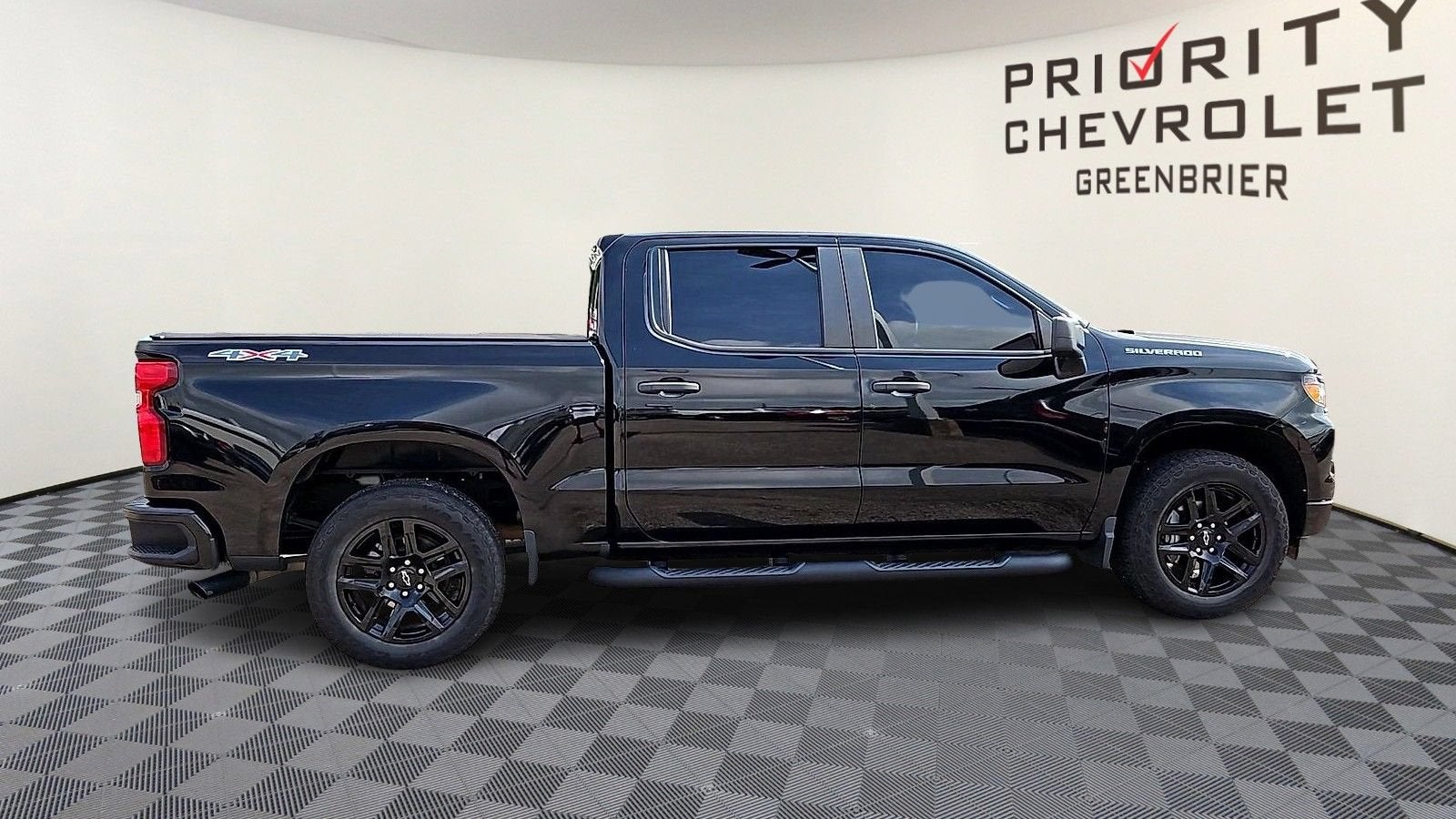 2023 Chevrolet Silverado 1500 Custom