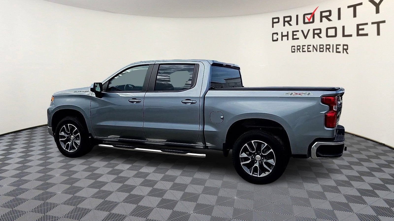 2025 Chevrolet Silverado 1500 LT (2FL)