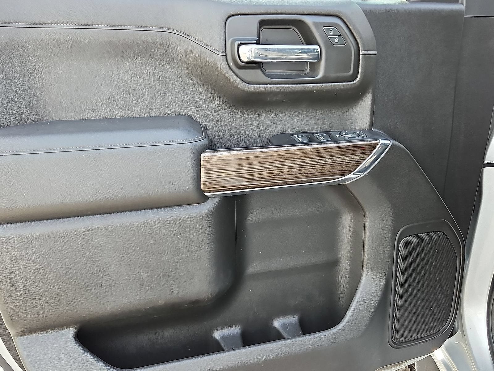 2022 Chevrolet Silverado 1500 LTD LT (2FL)