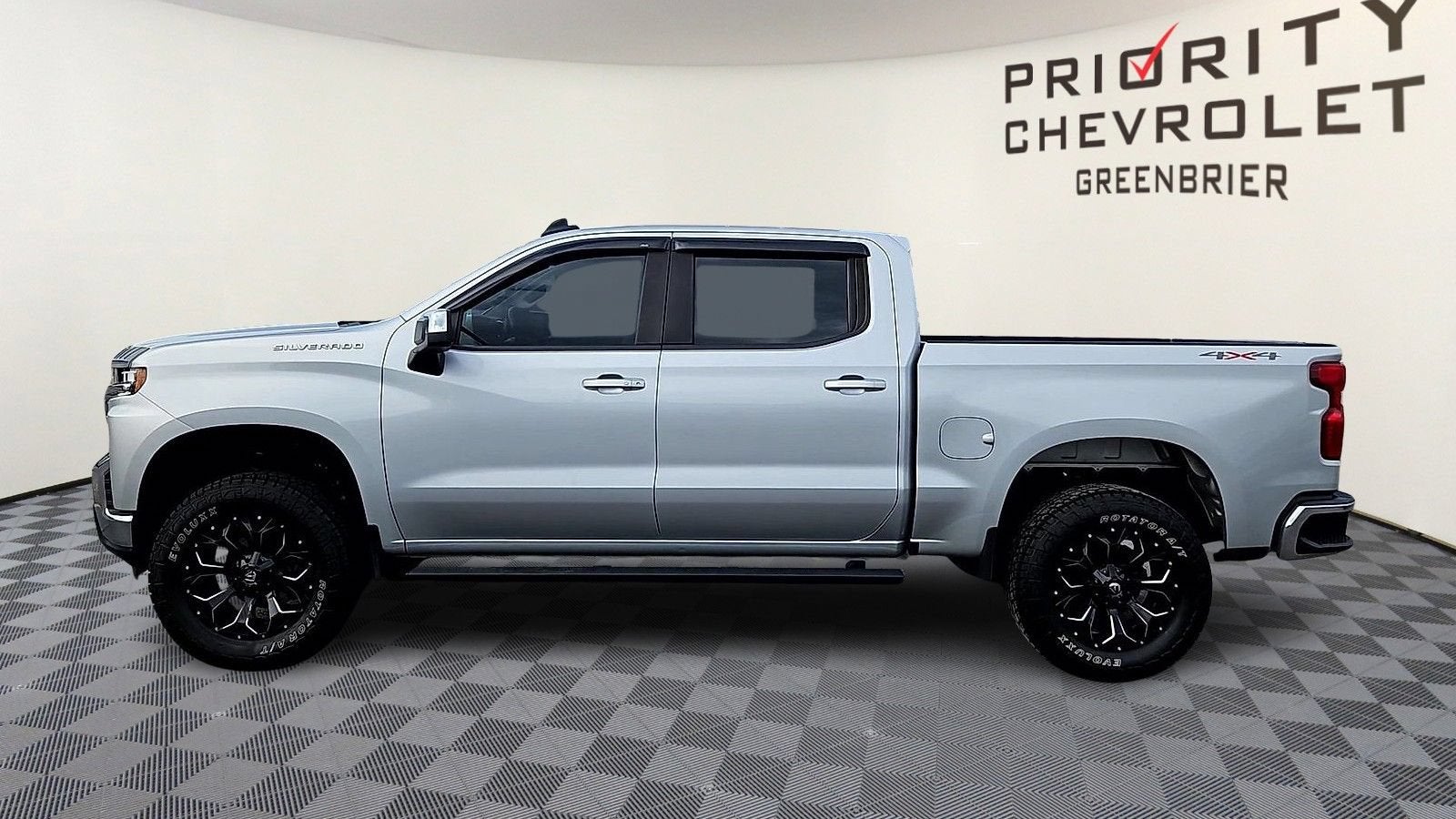 2022 Chevrolet Silverado 1500 LTD LT (2FL)