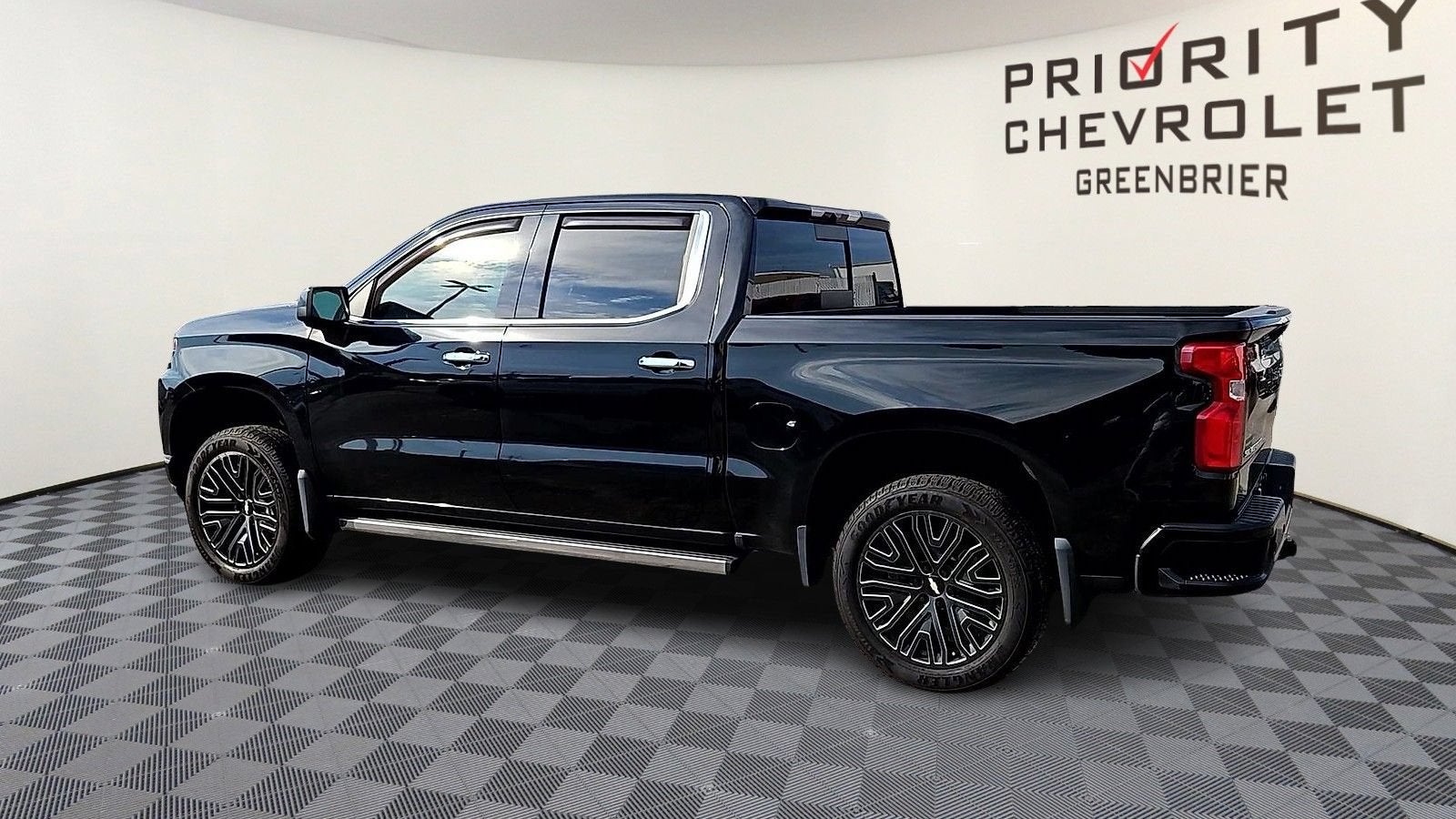 2020 Chevrolet Silverado 1500 High Country