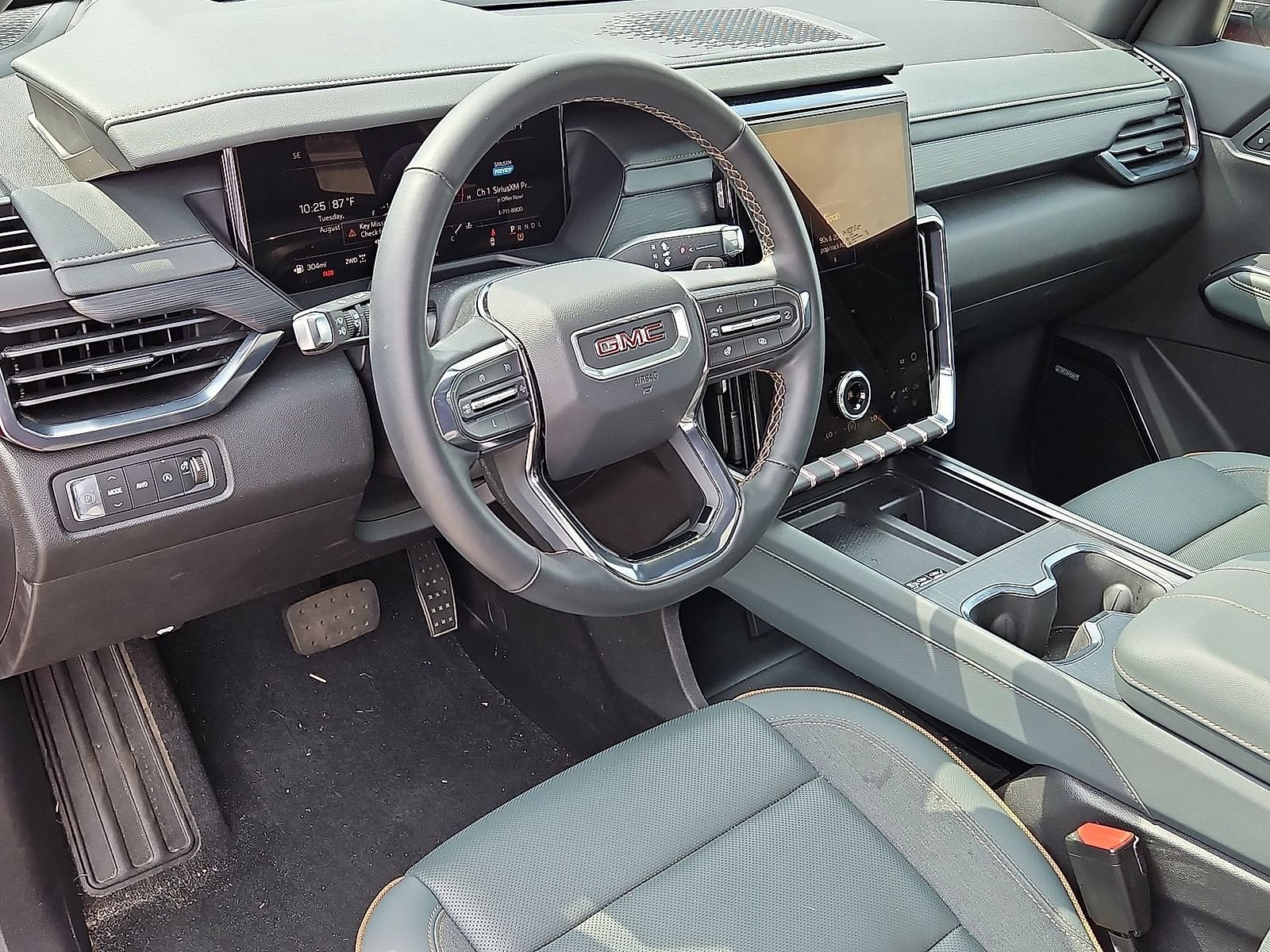 2024 GMC Acadia AT4