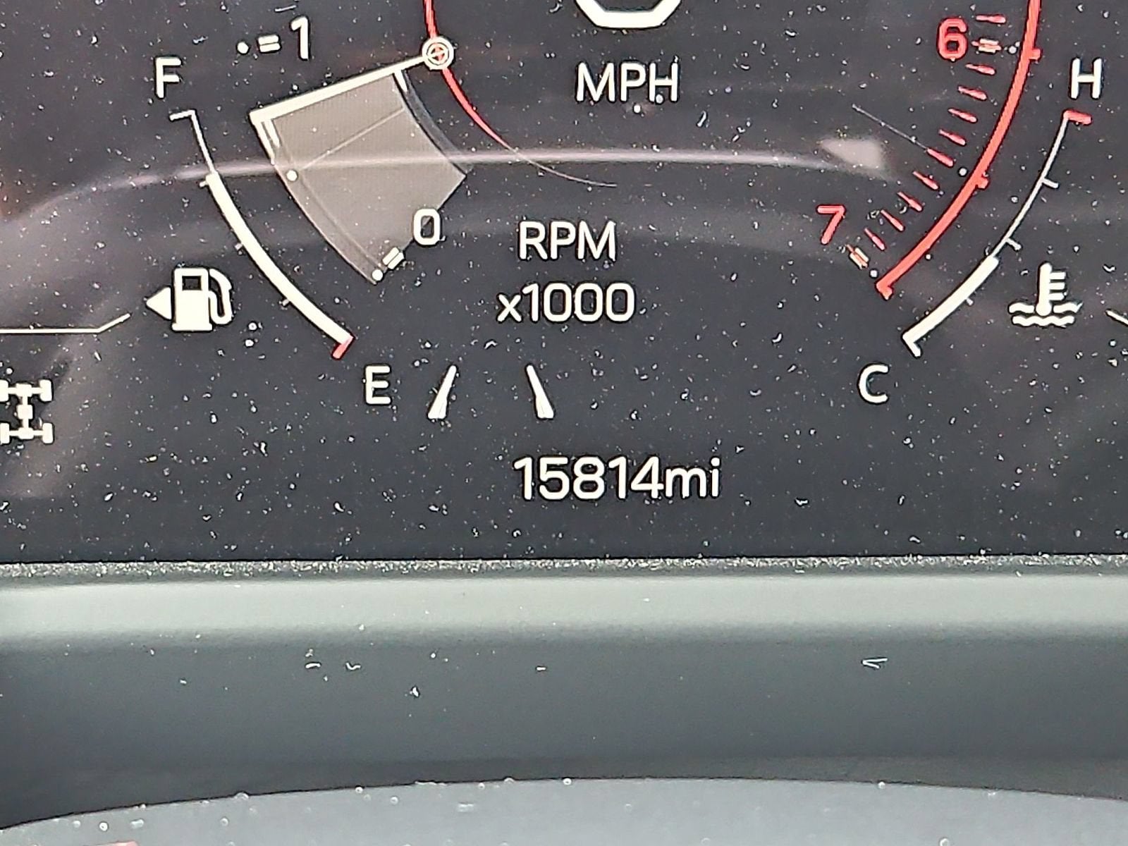 2024 GMC Acadia AT4