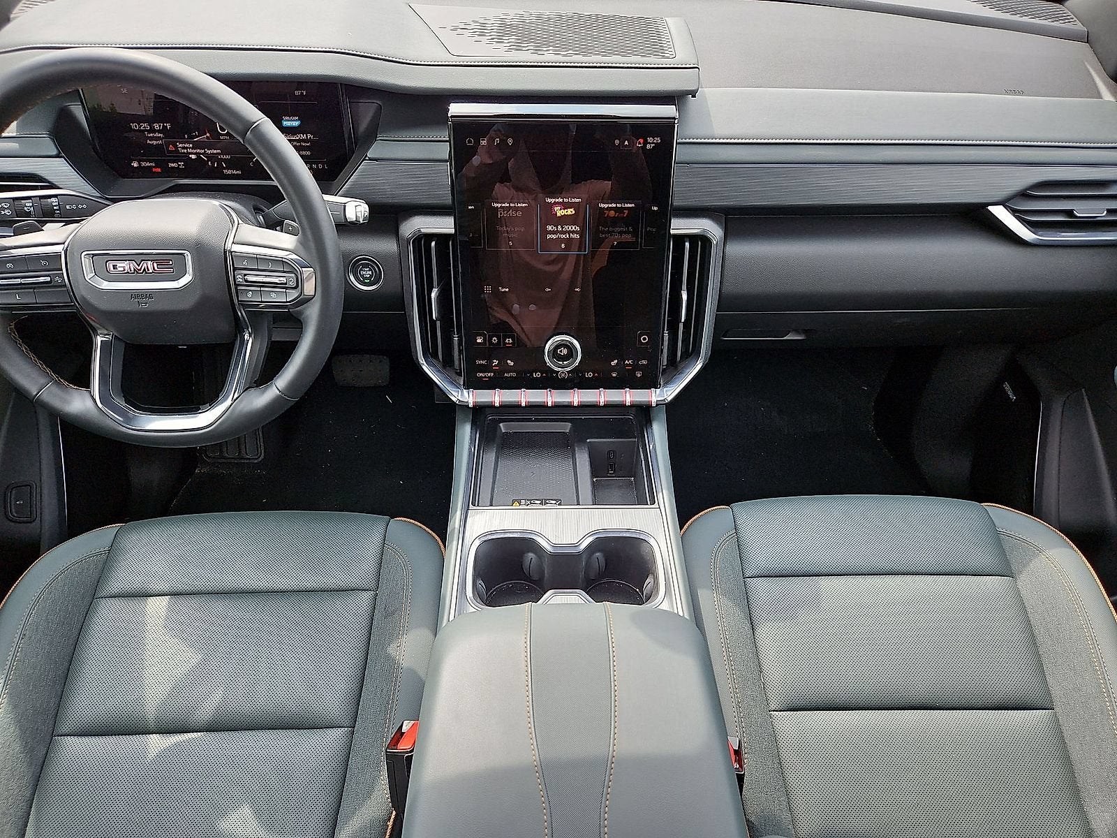 2024 GMC Acadia AT4