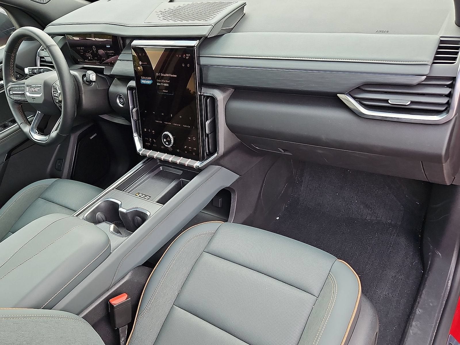 2024 GMC Acadia AT4