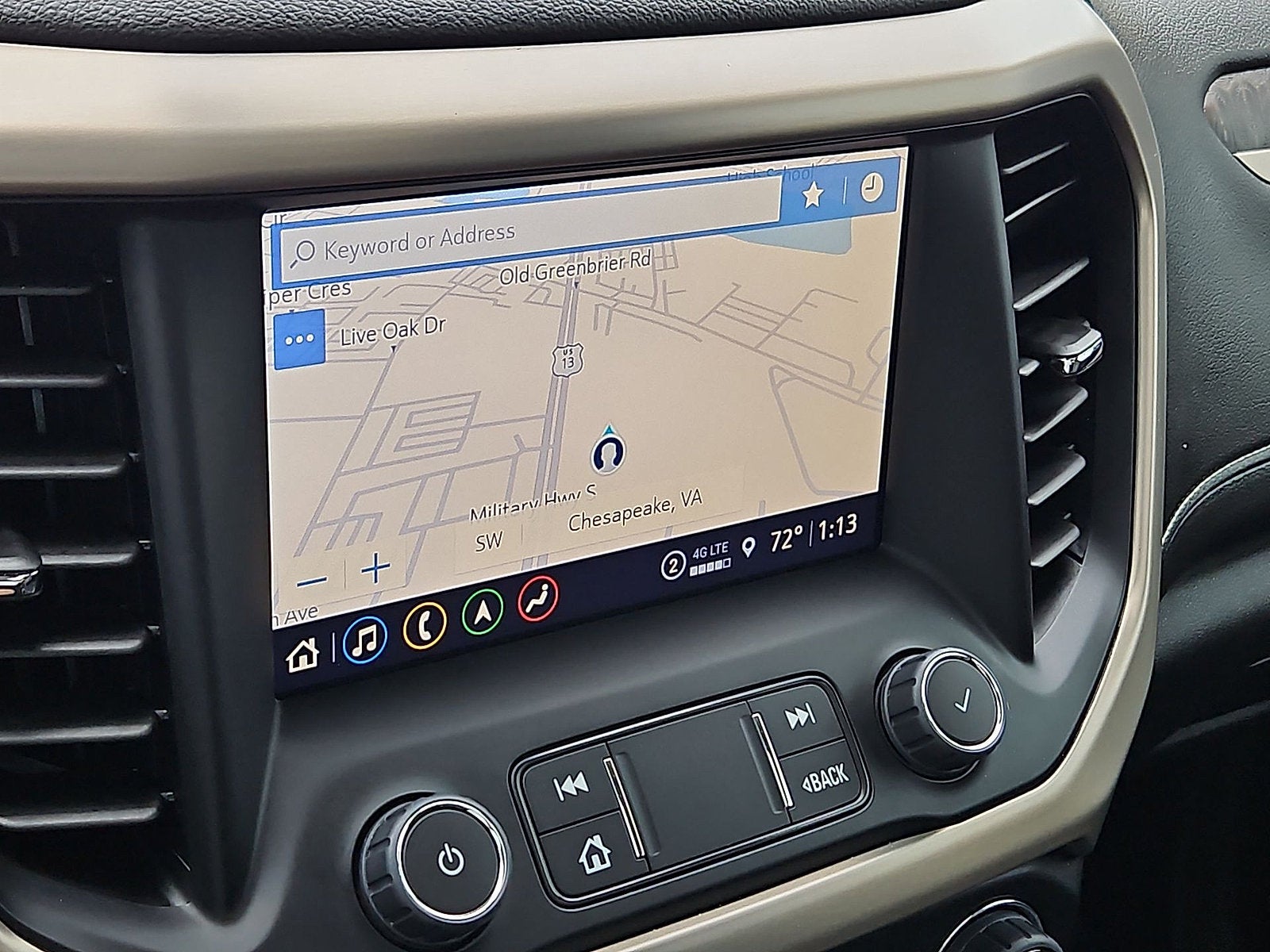 2023 GMC Acadia Denali