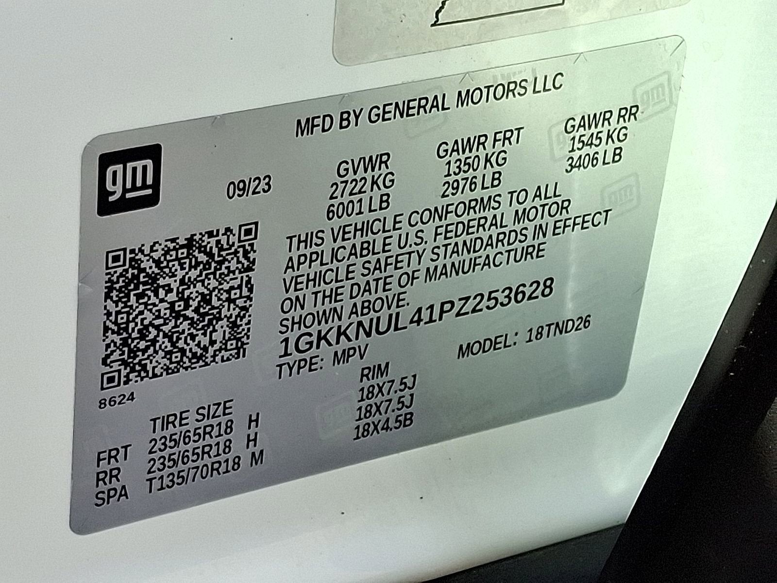 2023 GMC Acadia SLT