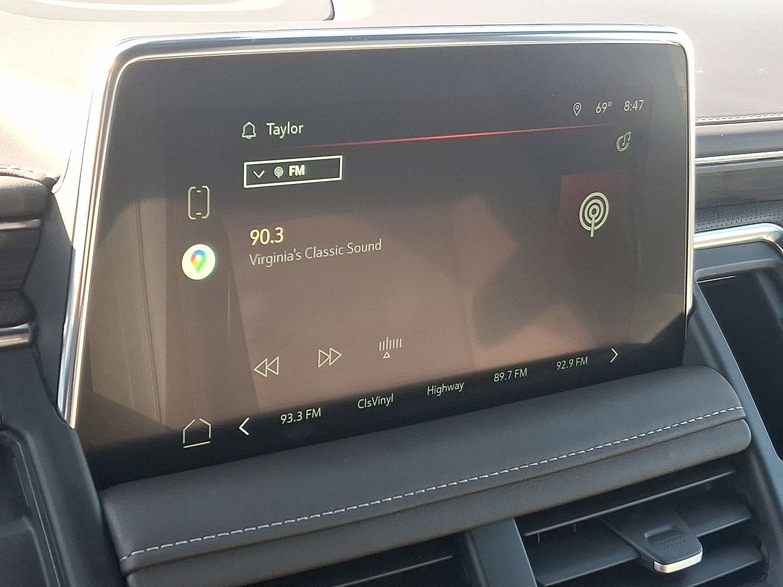 2022 GMC Yukon XL SLT